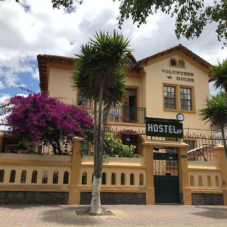 Volunteer House Hotell Quito Exteriör bild